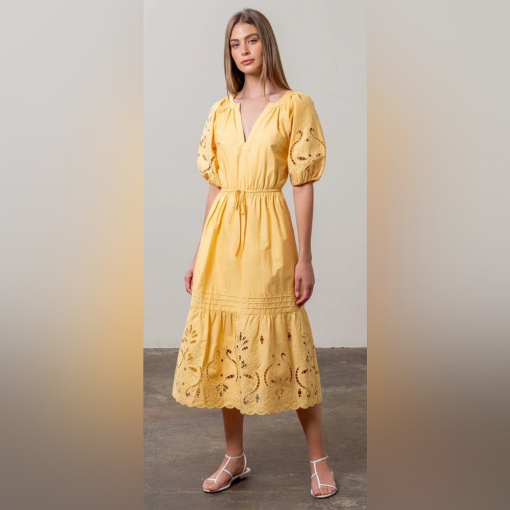Moon River Eyelet Detail Waist Tie Midi Dress size L